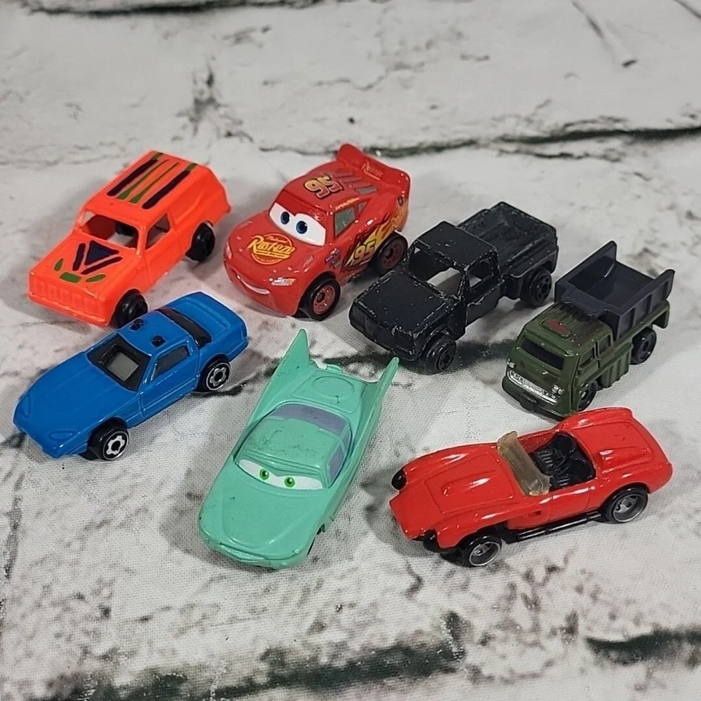 Mini Cars Diecast Lot‎ of 7 Assorted Vehicles